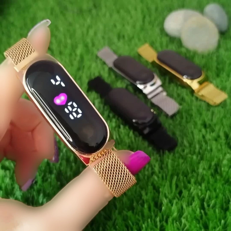 ساعت مچی زنانه و دخترانه دیجیتالی مگنتی لمسی